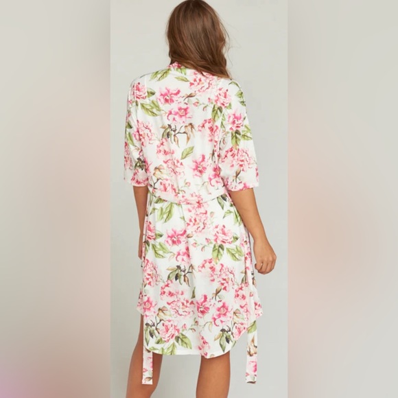 Show me your Mumu kimono style robe . - Picture 2 of 6